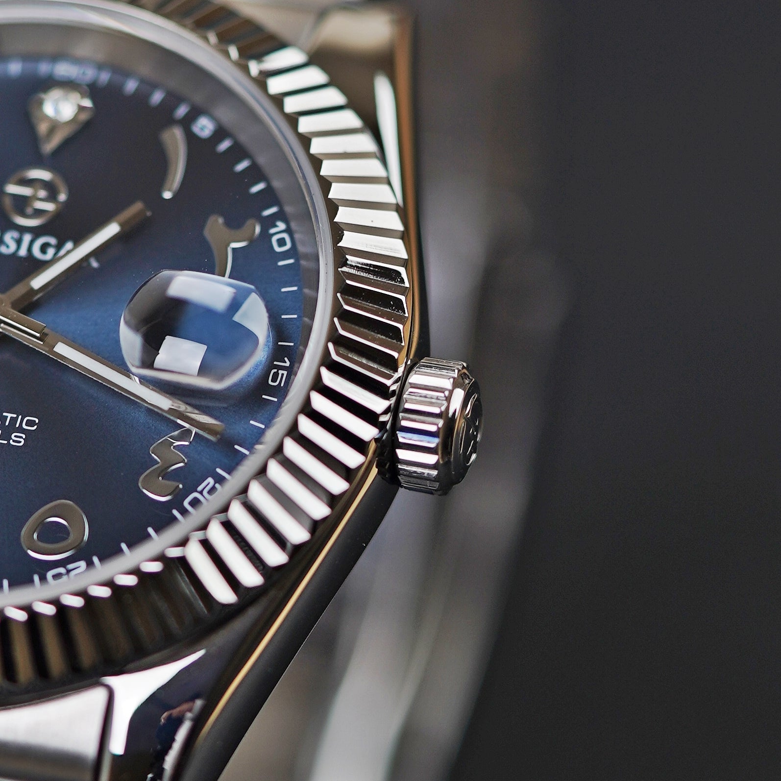 Luxaura Arabic Face 1645